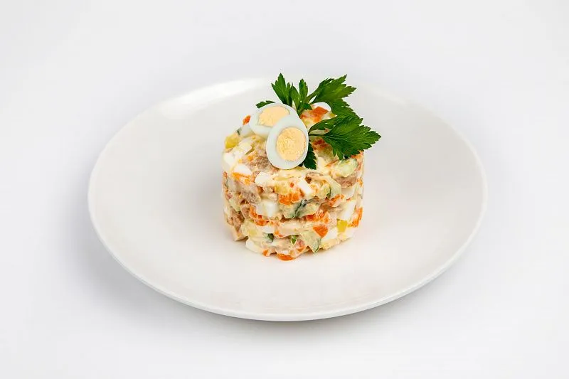 Оливье с курицей